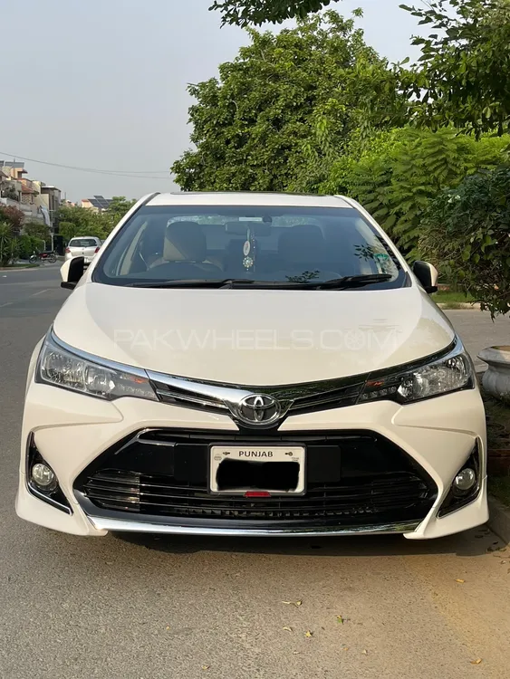Toyota Corolla 2014 for Sale in Lahore Image-1