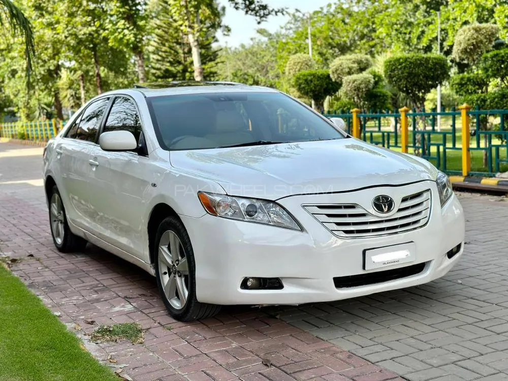 Toyota Camry 2006 for Sale in Islamabad Image-1