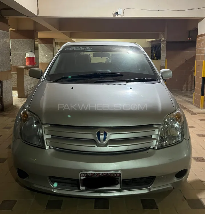 Toyota IST 2003 for Sale in Karachi Image-1