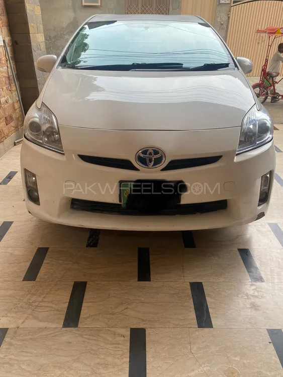 Toyota Prius 2010 for Sale in Okara Image-1