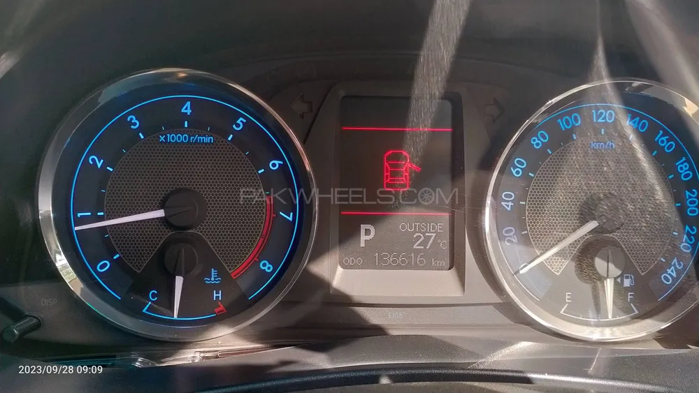 Toyota Corolla 2014 for Sale in Lahore Image-1