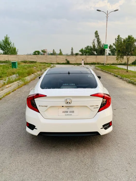 Honda Civic 2016 for Sale in Peshawar Image-1
