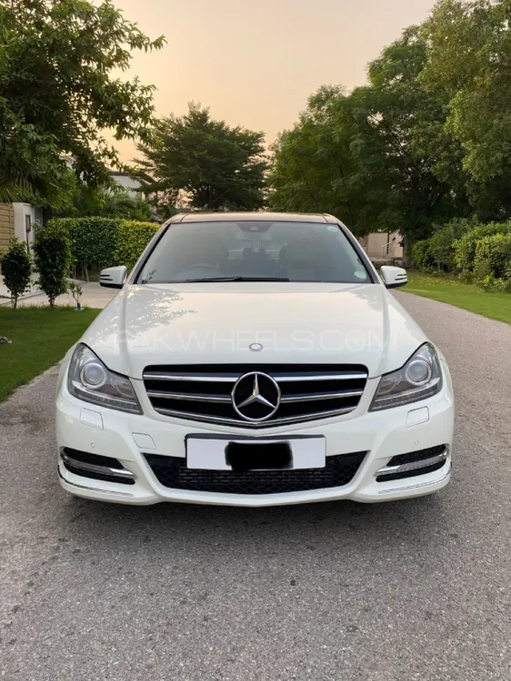 Mercedes Benz C Class 2012 for Sale in Lahore Image-1