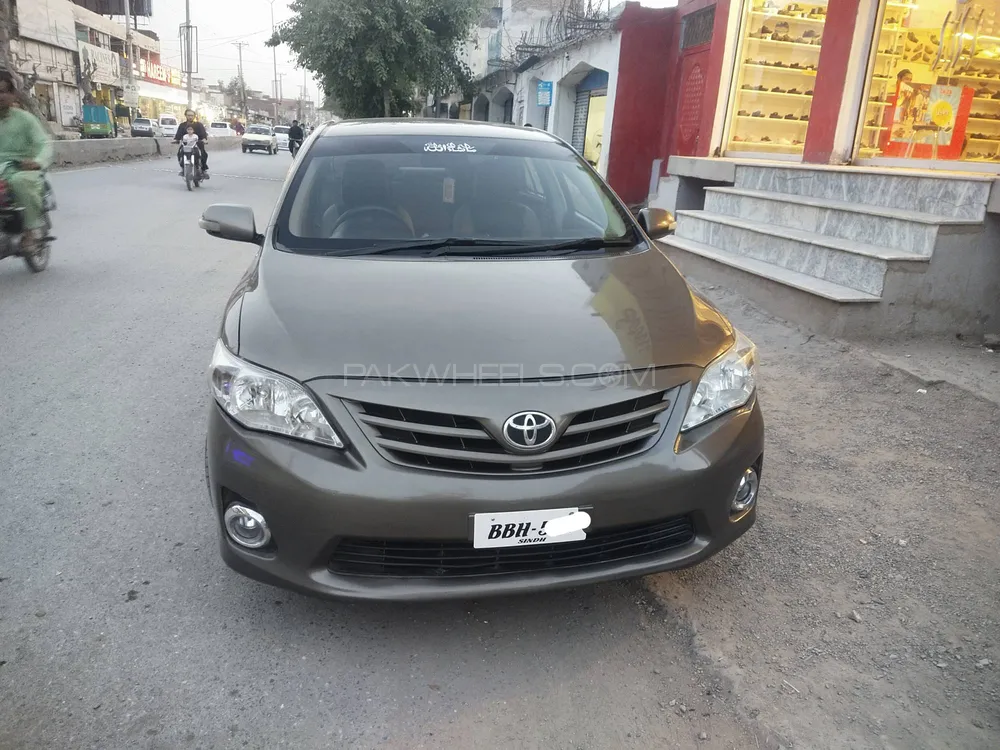 Toyota Corolla 2014 for Sale in Peshawar Image-1