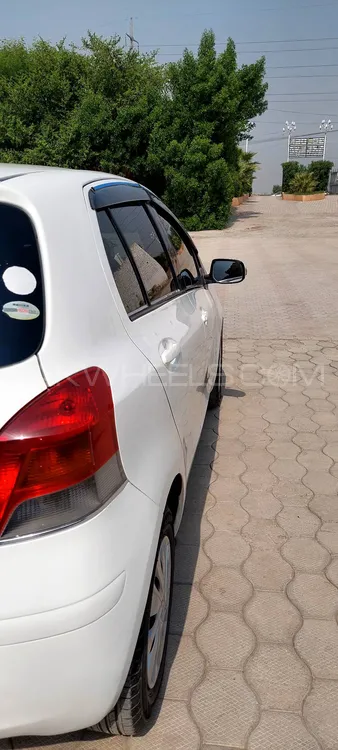 Toyota Vitz 2008 for Sale in Peshawar Image-1