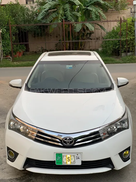Toyota Corolla 2014 for Sale in Lahore Image-1