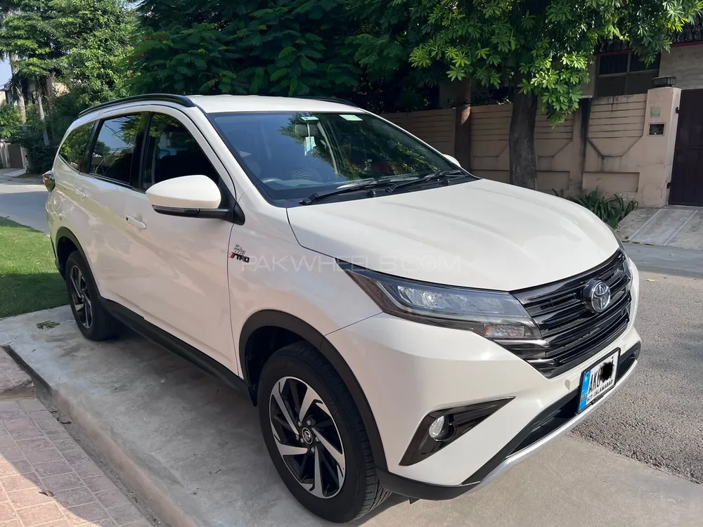 Toyota Rush 2018 for Sale in Lahore Image-1