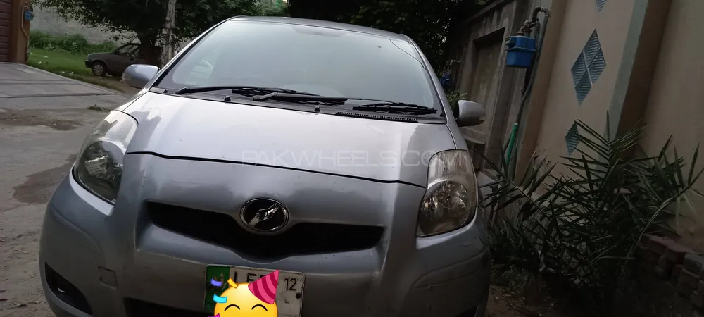 Toyota Vitz 2008 for Sale in Lahore Image-1