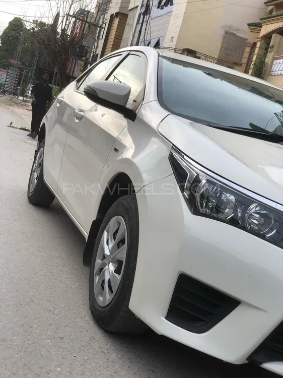 Toyota Corolla 2016 for Sale in Rawalpindi Image-1
