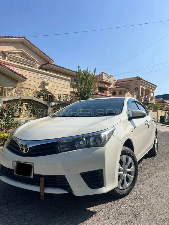 Toyota Corolla 2016 for Sale in Islamabad Image-1