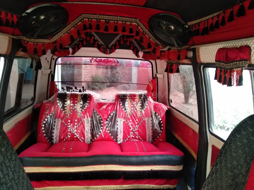Suzuki Bolan 2010 for Sale in Chakwal Image-1