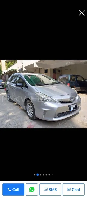 Toyota Prius Alpha 2012 for Sale in Peshawar Image-1