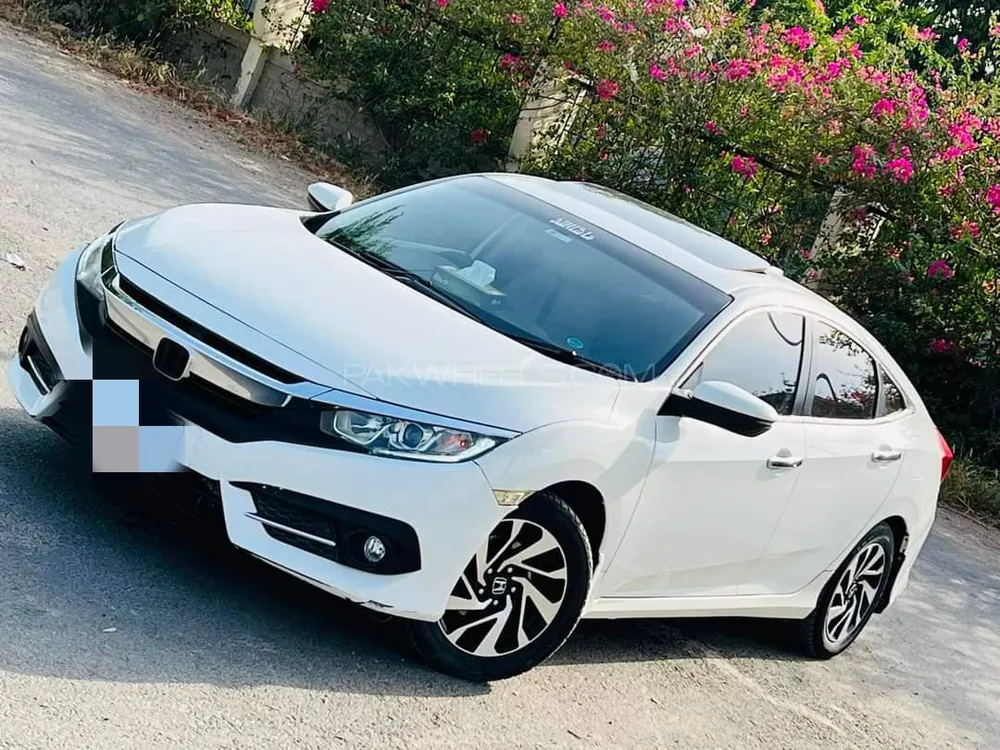 Honda Civic 2018 for Sale in D.G.Khan Image-1