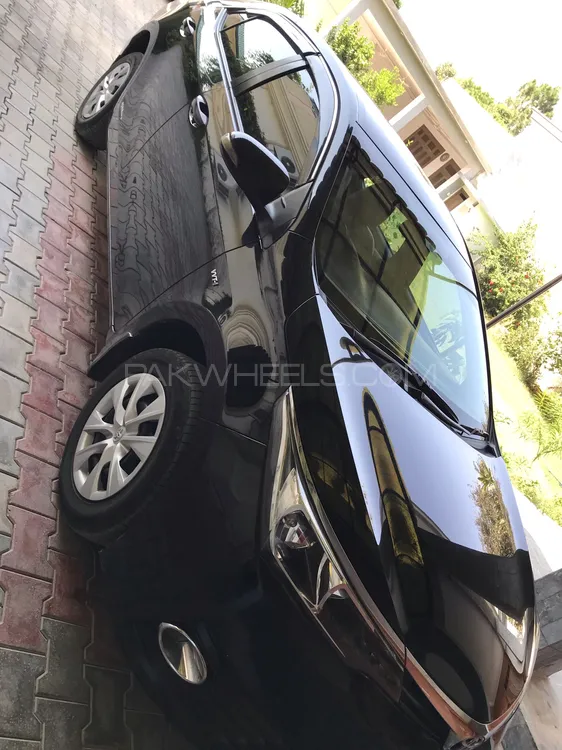 Toyota Corolla 2018 for Sale in Mardan Image-1