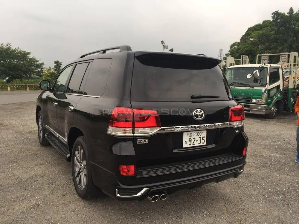 Toyota Land Cruiser 2018 for Sale in Lahore Image-1