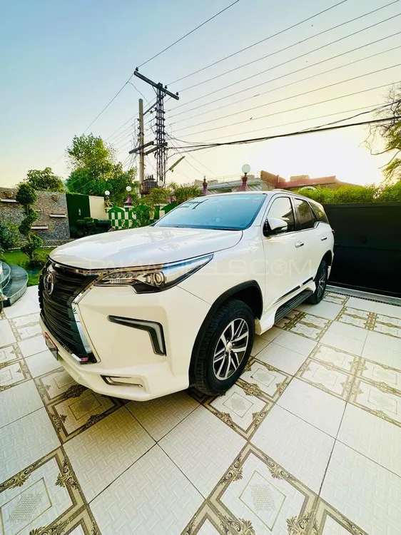 Toyota Fortuner 2017 for Sale in Sargodha Image-1