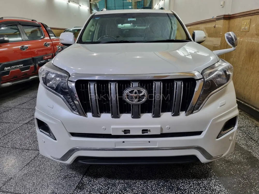 Toyota Prado 2012 for Sale in Multan Image-1