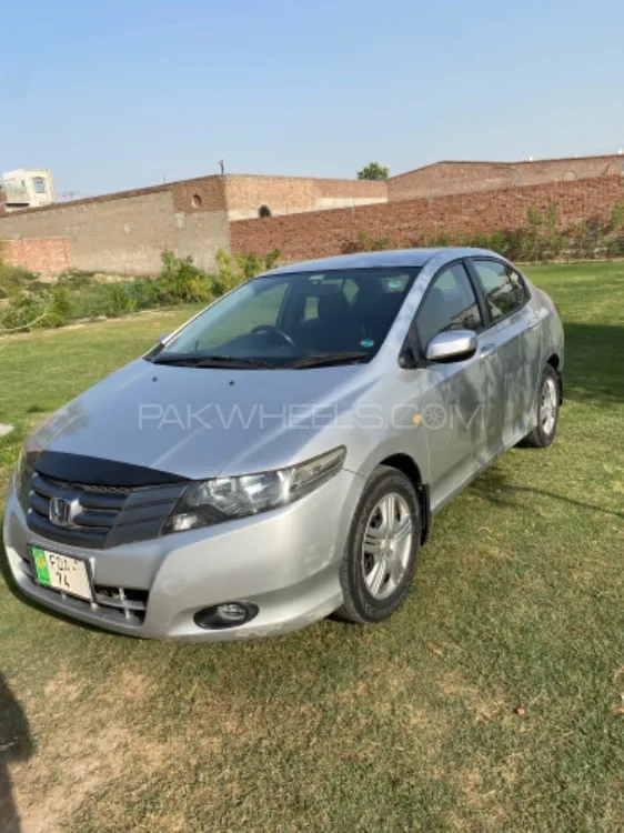 Honda City 2011 for Sale in Faisalabad Image-1