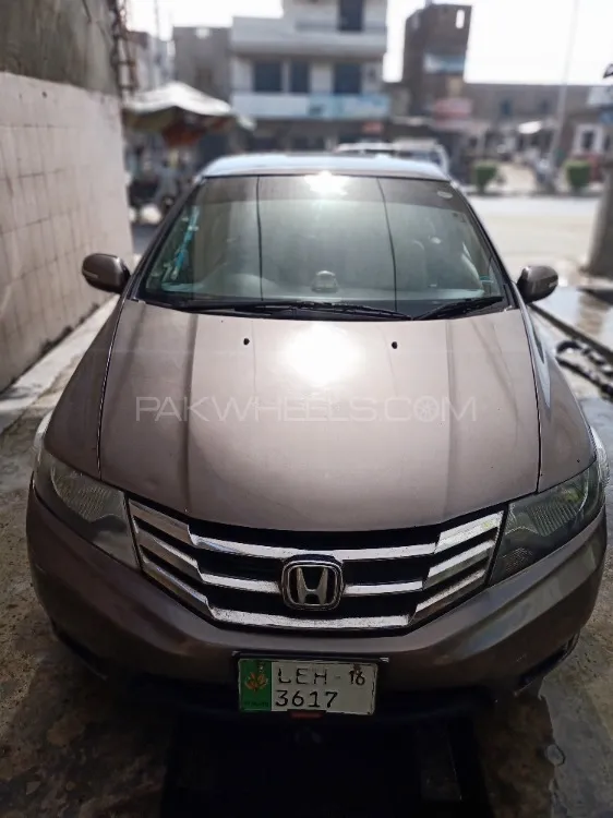 Honda City 2016 for Sale in Faisalabad Image-1