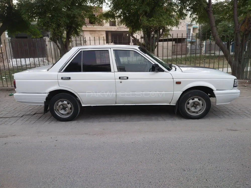 Nissan Sunny 1988 for Sale in Bahawalpur Image-1
