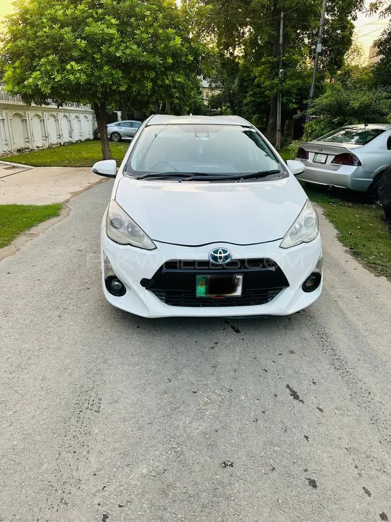 Toyota Aqua 2016 for Sale in Lahore Image-1