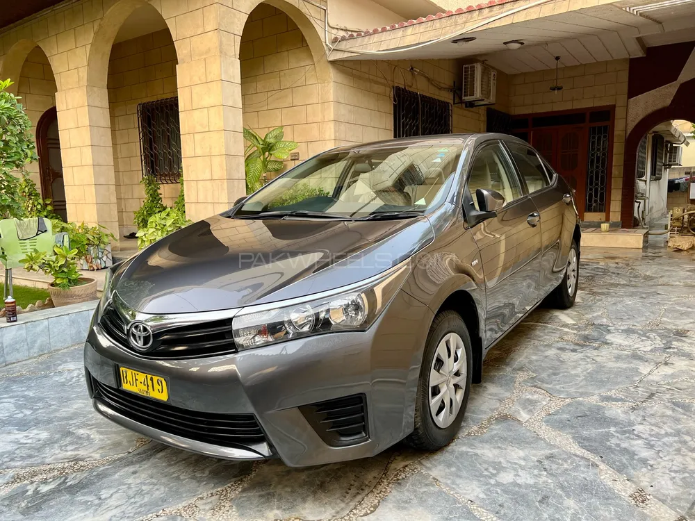 Toyota Corolla 2017 for Sale in Karachi Image-1