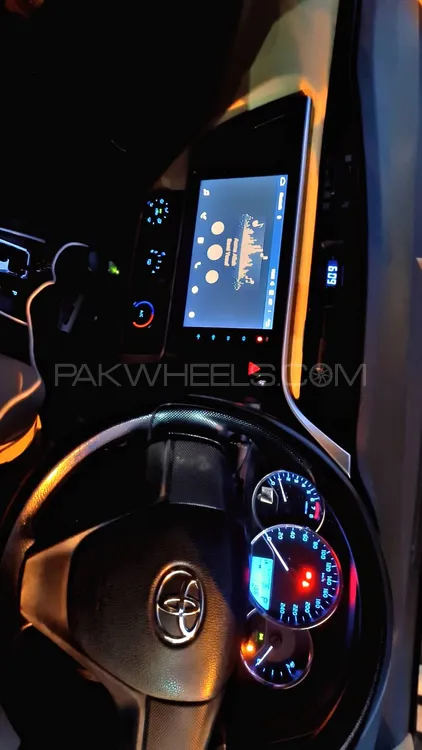 Toyota Corolla 2019 for Sale in Islamabad Image-1