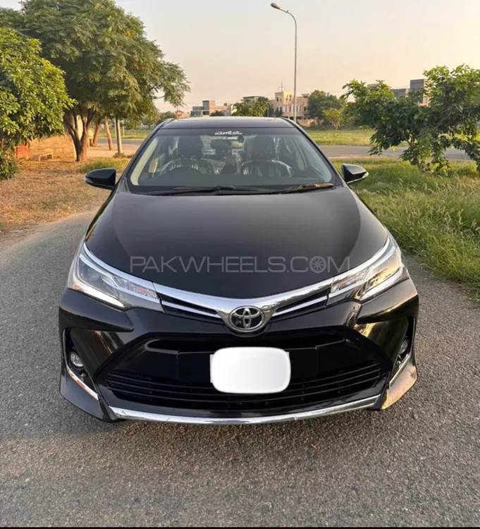 Toyota Corolla 2022 for Sale in Lahore Image-1