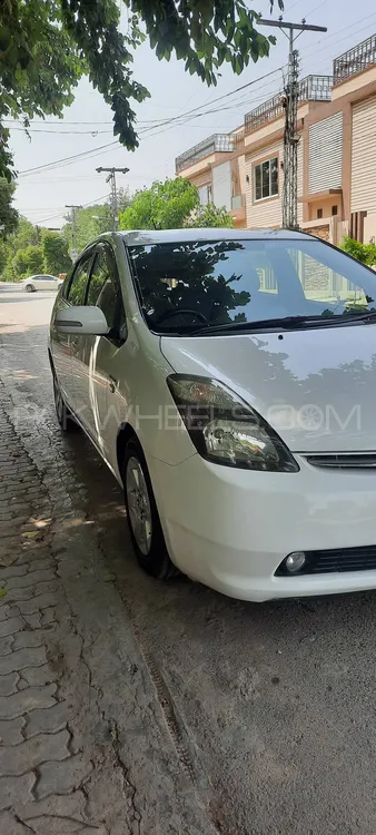Toyota Prius 2007 for Sale in Peshawar Image-1