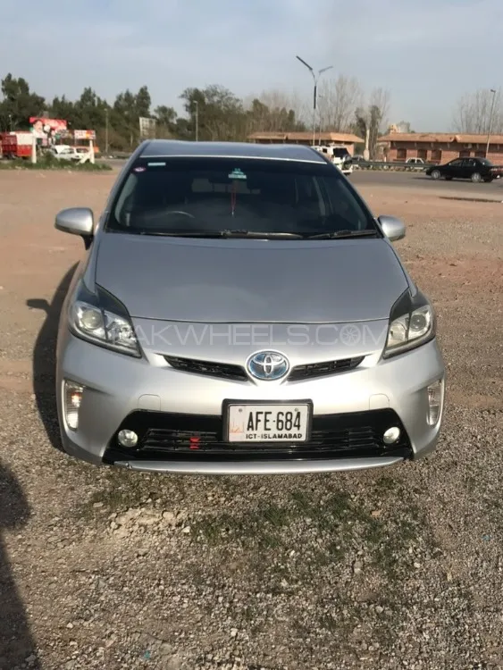 Toyota Prius 2014 for Sale in Peshawar Image-1