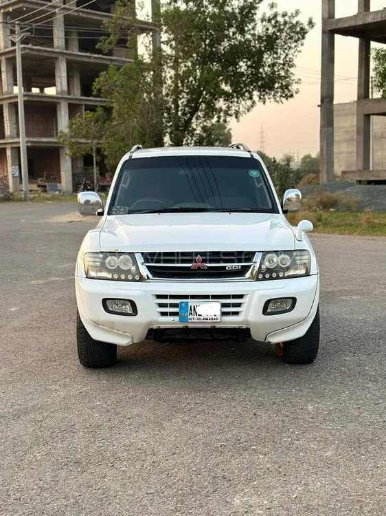 Mitsubishi Pajero 2001 for Sale in Lahore Image-1