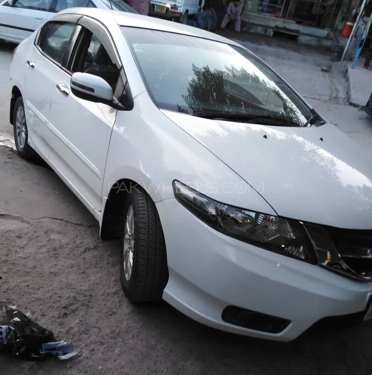 Honda City 2016 for Sale in Islamabad Image-1