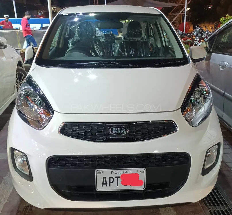 KIA Picanto 1.0 AT 2023 for sale in Lahore | PakWheels