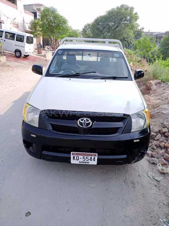 Toyota Hilux 2010 for Sale in Sargodha Image-1