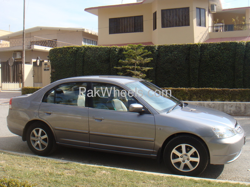 Honda Civic 2004 for Sale in Islamabad Image-1