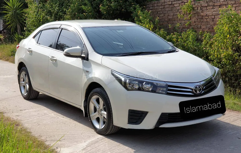 Toyota Corolla GLi 1.3 VVTi 2015 for sale in Islamabad | PakWheels