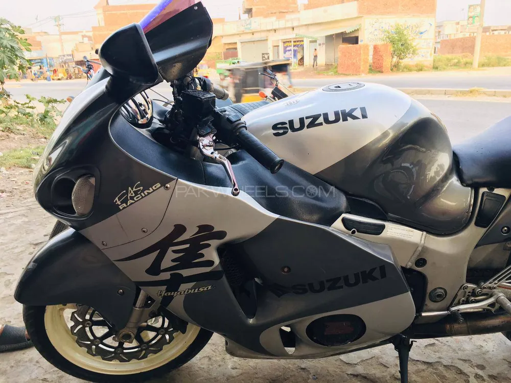 Used Suzuki Hayabusa 2005 Bike for sale in Sheikhupura 498402