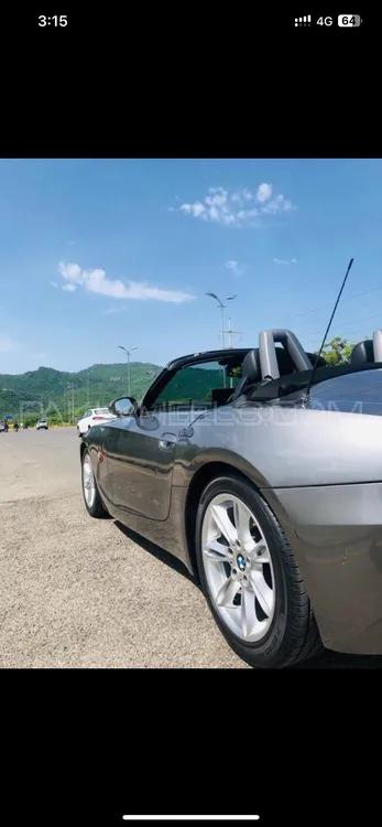 BMW Z4 2004 for Sale in Islamabad Image-1