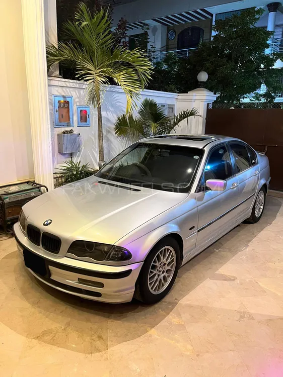 BMW / بی ایم ڈبلیو 3 سیریز 2000 for Sale in کراچی Image-1