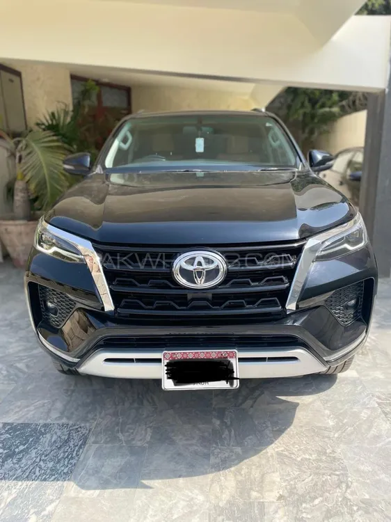 Toyota Fortuner 2022 for Sale in Karachi Image-1