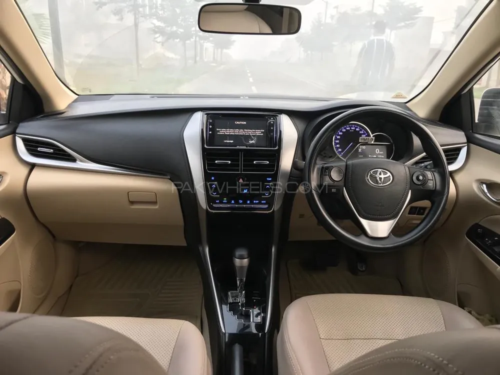 Toyota Yaris Sedan 2021 for Sale in Sahiwal Image-1