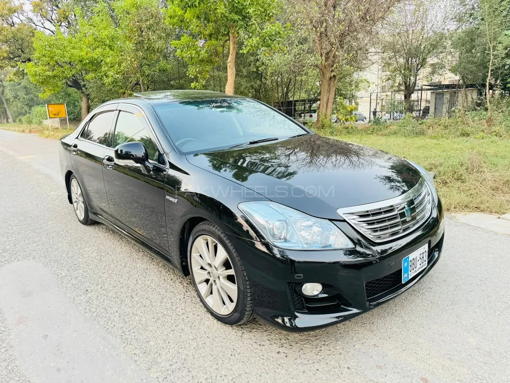 Toyota Crown 2008 for Sale in Islamabad Image-1