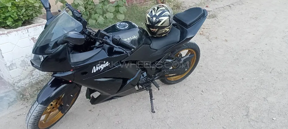 Kawasaki Ninja 250R 2011 for Sale Image-1