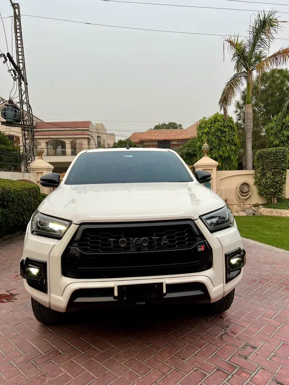 Toyota Hilux 2023 for Sale in Lahore Image-1