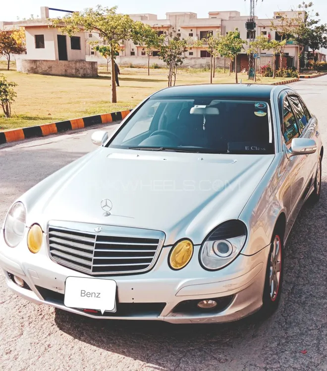 Mercedes Benz E Class 2007 for Sale in Islamabad Image-1