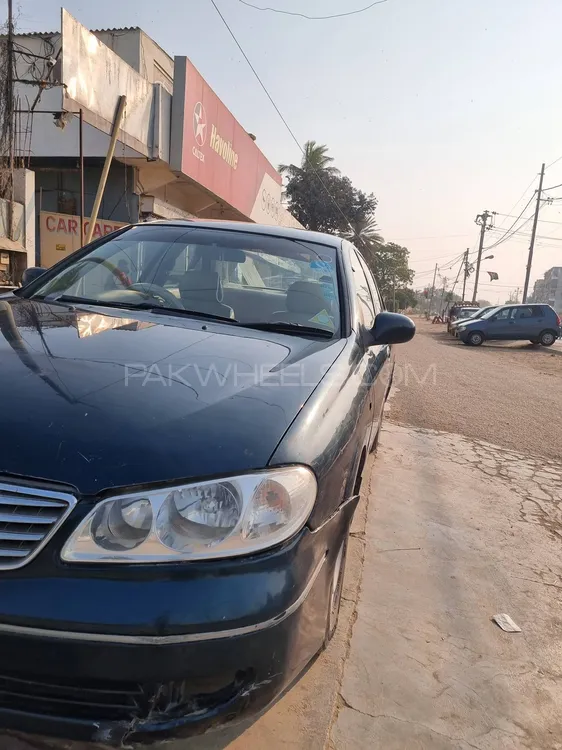 Nissan Sunny EX Saloon 1.3 2005 for sale in Karachi | PakWheels