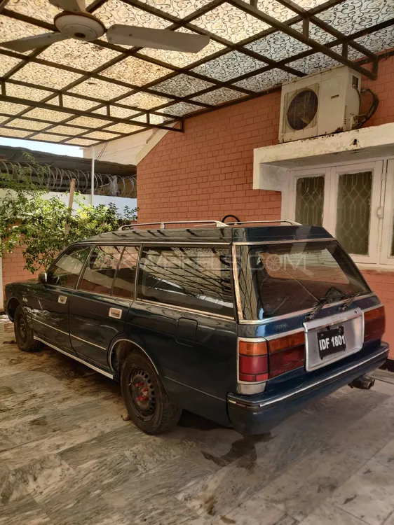 Toyota Crown 1987 for sale in Peshawar