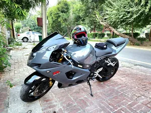 Pakwheels 2025 sports bikes