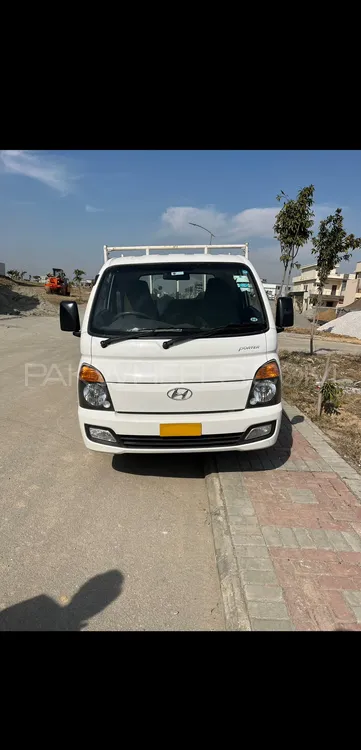 Hyundai H-100 2020 for Sale in Islamabad Image-1
