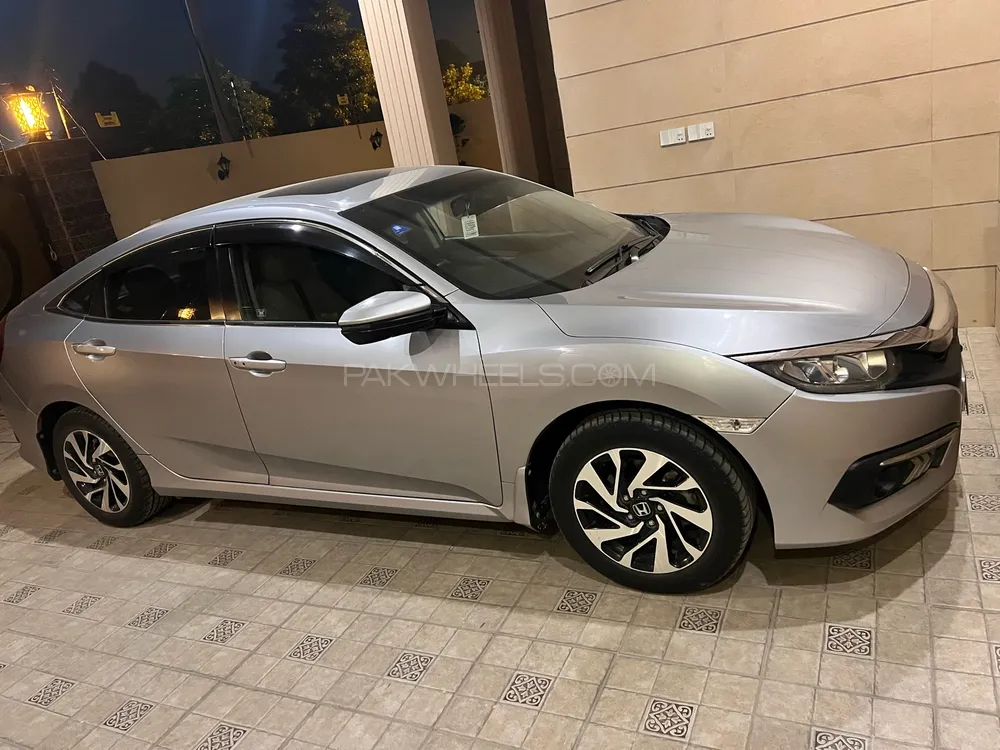 Honda Civic 2019 for Sale in Lahore Image-1